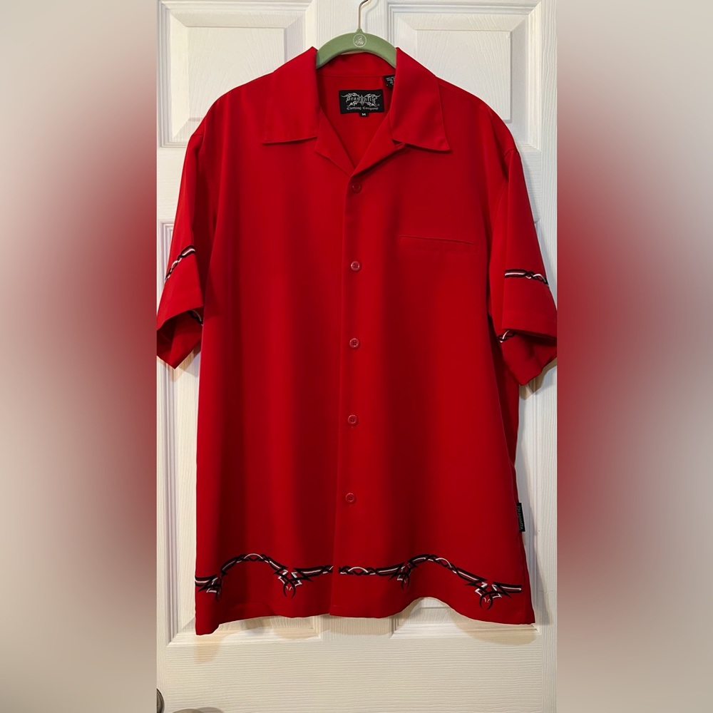 RED TRIBAL BUTTON SHIRT
